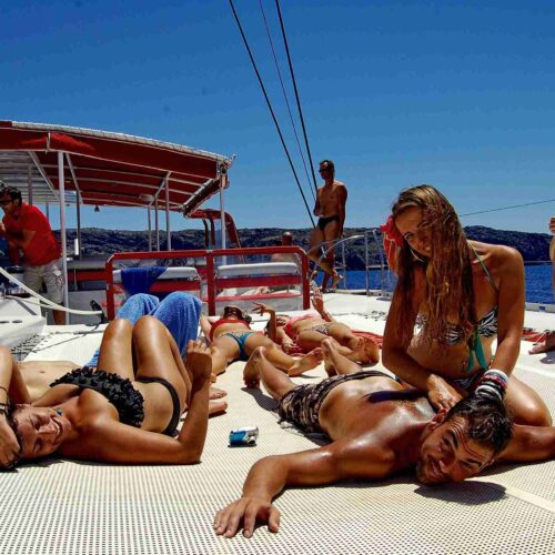 Best vibes in the catamaran